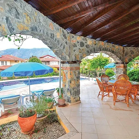 Sleeps 6 Air Con Wifi Villa *