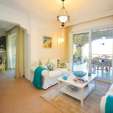 Sleeps 6 Air Con Wifi Oludeniz